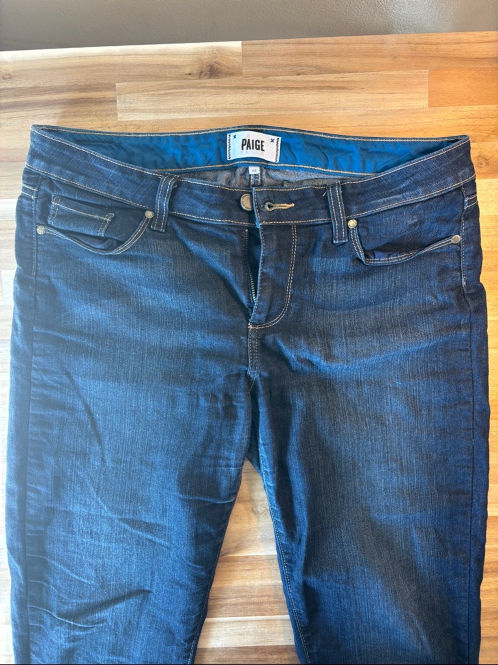 PAIGE Skinny Jeans size 32